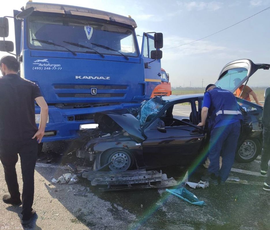 В 14:11 по мск 18.10.2026 года в Центр обработки вызовов «Служба 112» поступило сообщение о дорожно-транспортном происшествии по автодороге Сунжа-Нестеровская В 14:11 по мск 18.10.2026 года в Центр обработки вызовов «Служба 112» поступило сообщение о дорожно-транспортном происшествии по автодороге Сунжа-Нестеровская