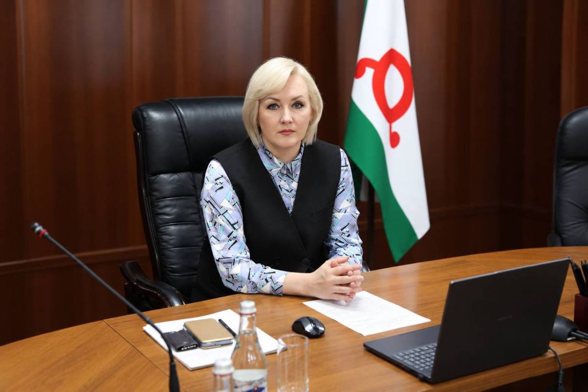 Председатель комитета Народного Собрания по государственному строительству и законодательству Юлия Чернышева в режиме ВКС принимает участие в заседании Государственной Думы, на котором рассматривается вопрос об утверждении...