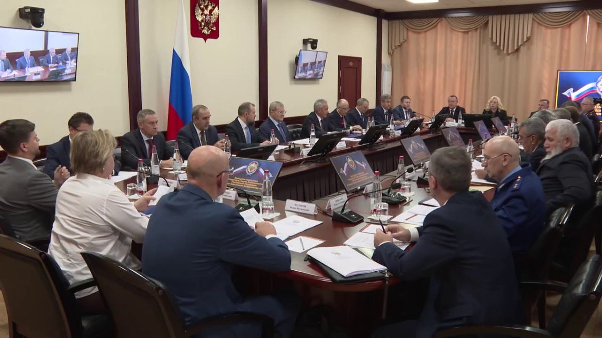 Глава Ингушетии обсудил в Пятигорске вопросы безопасности
