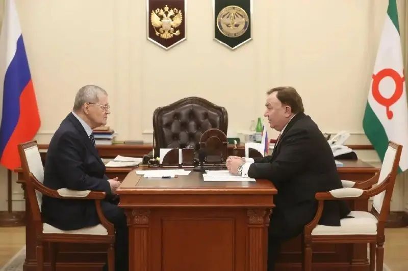 Магасе состоялась двусторонняя встреча полпреда в СКФО с Главой Ингушетии