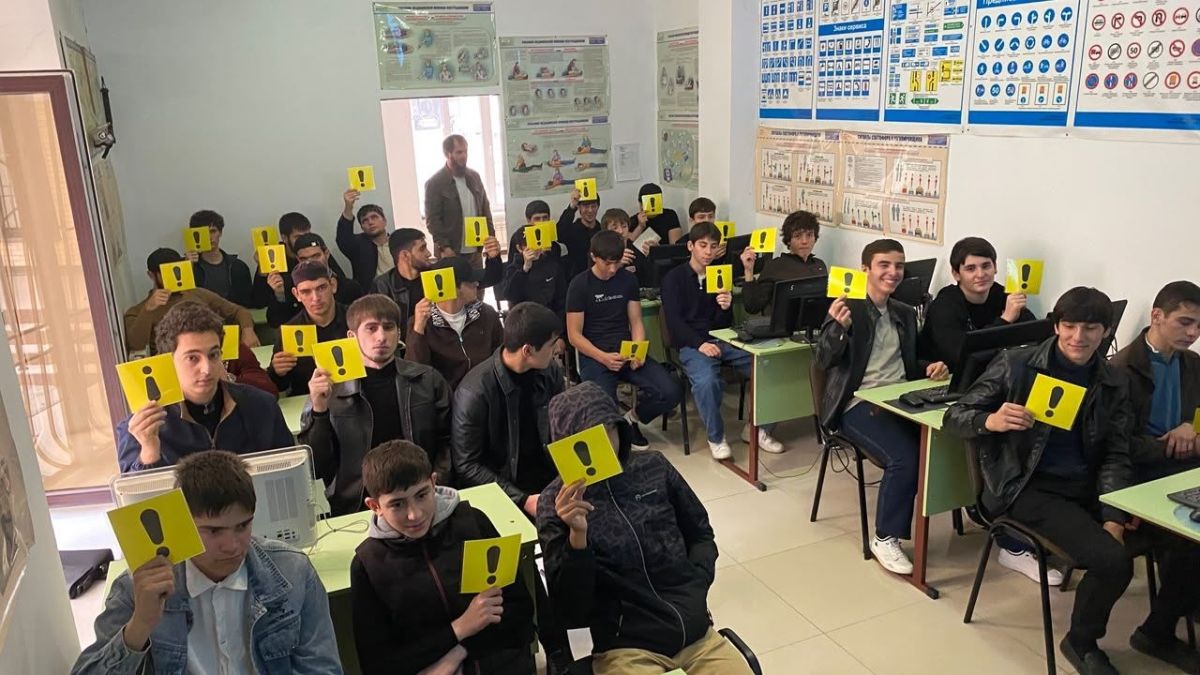 В автошколе ДОСААФ посёлка Плиево прошло профилактическое мероприятие для будущих водителей В автошколе ДОСААФ посёлка Плиево прошло профилактическое мероприятие для будущих водителей